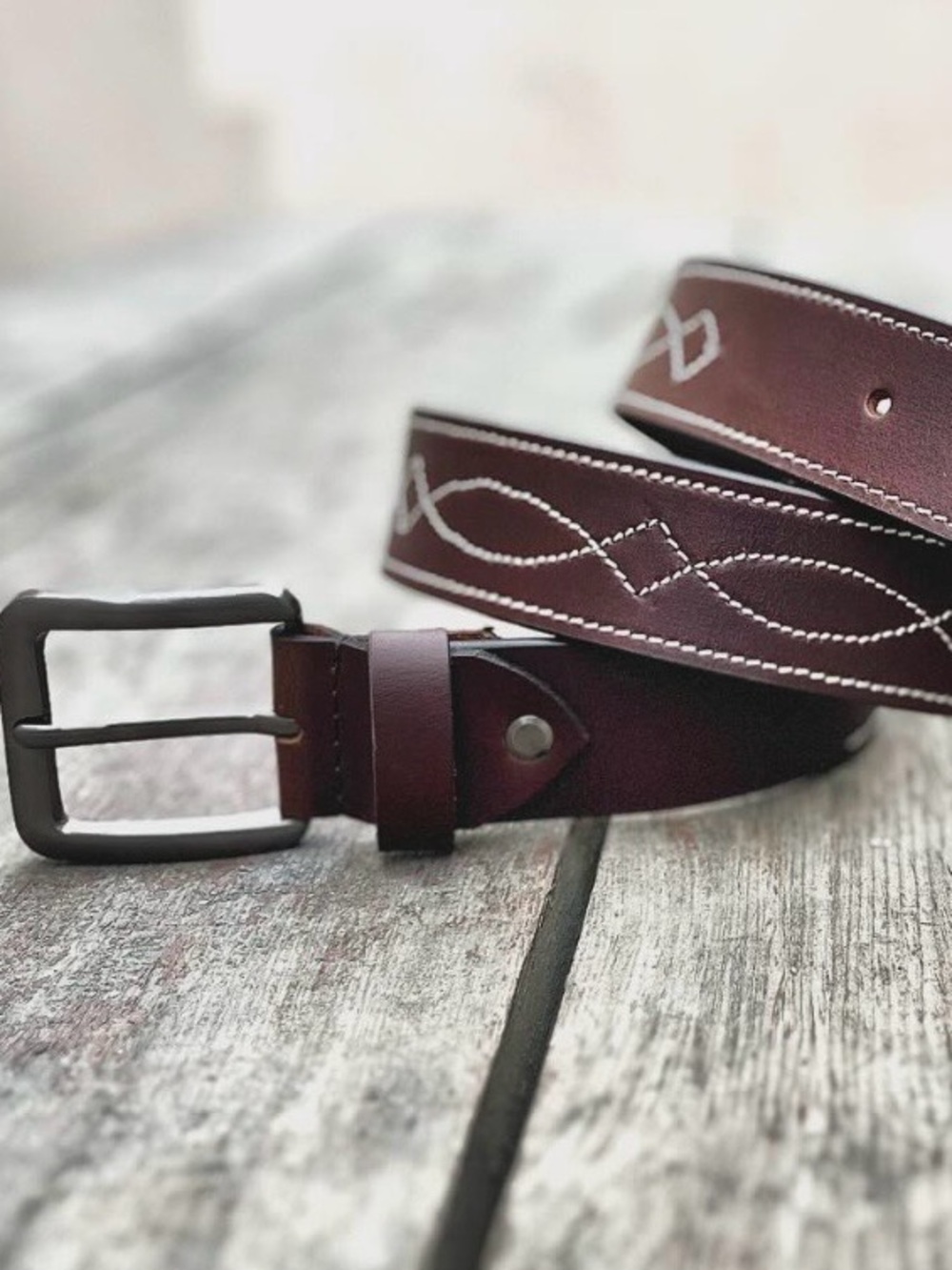 Women's Western Stitch Brown Leather Belt with Silver Buckle equest